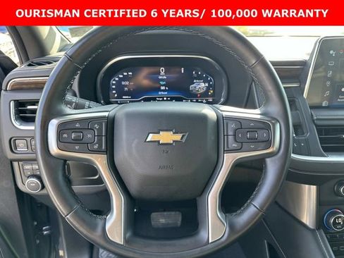 Used 2023 Chevrolet Suburban Premier image 29