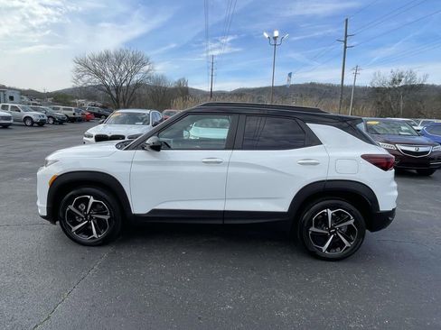 Used 2023 Chevrolet TrailBlazer RS w/ Convenience Package image 2