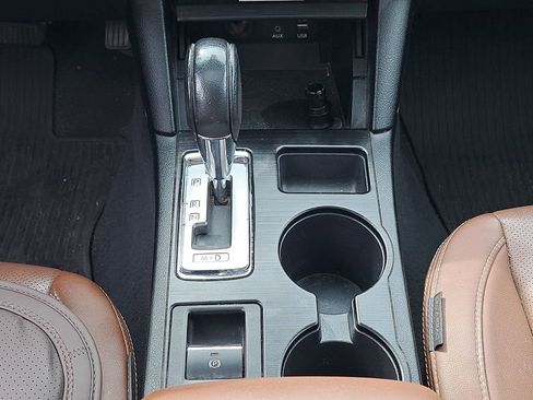 Used 2017 Subaru Outback 3.6R Touring image 23