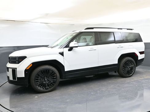 Certified 2025 Hyundai Santa Fe Calligraphy image 2