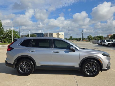 Used 2026 Honda CR-V EX-L image 2