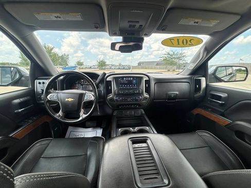Used 2017 Chevrolet Silverado 1500 High Country w/ High Desert Package AWD/4WD image 20