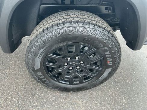 New 2026 Chevrolet Colorado Trail Boss AWD/4WD image 14
