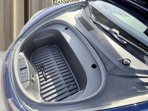 Used 2021 Tesla Model 3 Standard Range Plus image 18