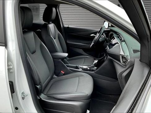 Used 2023 Buick Encore GX Preferred FWD image 28