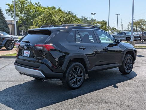 Certified 2024 Toyota RAV4 Adventure AWD/4WD image 8