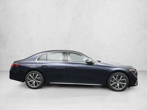 New 2026 Mercedes-Benz E 350 4MATIC Sedan image 6