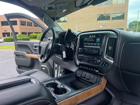 Used 2015 Chevrolet Silverado 3500 LTZ w/ Duramax Plus Package AWD/4WD image 24