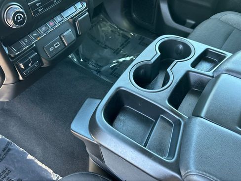 Used 2025 Chevrolet Silverado 2500 Custom w/ Custom Value Package AWD/4WD image 15