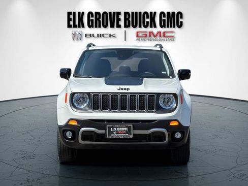 Used 2023 Jeep Renegade Latitude AWD/4WD image 9