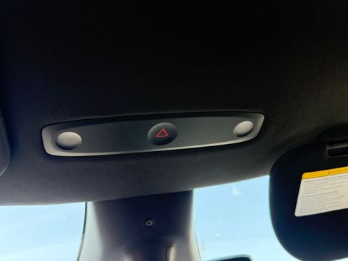 Used 2026 Tesla Model Y 2WD image 23