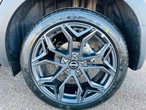 New 2026 Nissan Kicks SR w/ SR Premium Package image 7