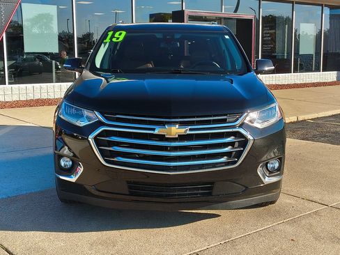 Used 2019 Chevrolet Traverse High Country w/ LPO, Floor Liner Package AWD/4WD image 2