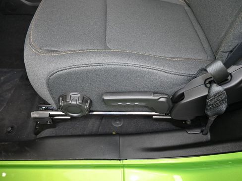 Used 2025 Jeep Wrangler Sport image 13