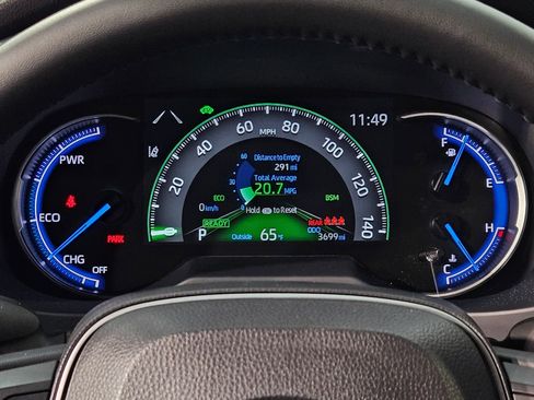 Certified 2025 Toyota RAV4 SE w/ Convenience Package image 15