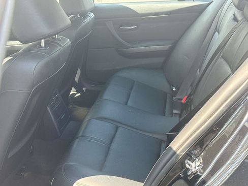Used 2008 BMW M3 Sedan RWD image 9