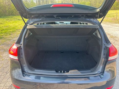 Used 2017 Kia Forte LX image 16