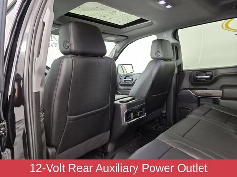 Used 2022 Chevrolet Silverado 1500 LTZ w/ LTZ Premium Package AWD/4WD image 35