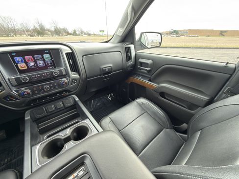 Used 2017 Chevrolet Silverado 1500 LTZ w/ Sport Package image 32