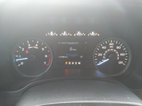 Used 2018 Ford F150 XLT w/ Equipment Group 302A Luxury image 14