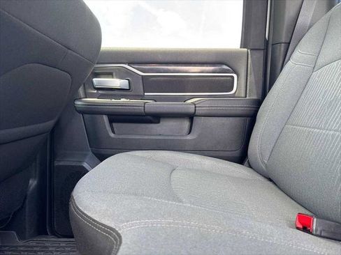 Used 2024 RAM 3500 Big Horn image 13