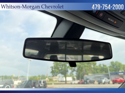 Used 2022 Chevrolet Silverado 1500 LT AWD/4WD image 25
