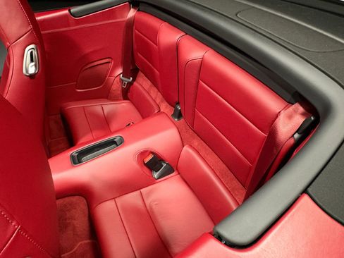 Used 2017 Porsche 911 Carrera 4S image 37