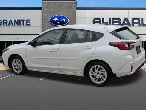 Certified 2025 Subaru Impreza 2.0i image 8