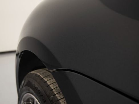 New 2026 Porsche Macan S image 40