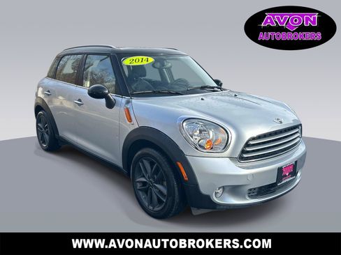 Used 2014 MINI Cooper Countryman FWD image 1