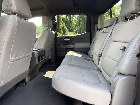 Used 2022 Chevrolet Silverado 1500 LT Trail Boss w/ Convenience Package II AWD/4WD image 24