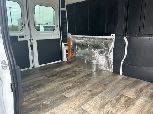Used 2019 RAM ProMaster 2500 FWD image 12
