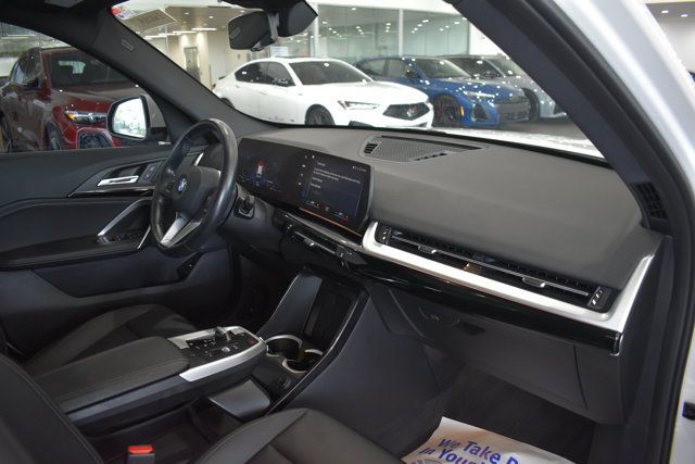 Used 2023 BMW X1 xDrive28i AWD/4WD image 25