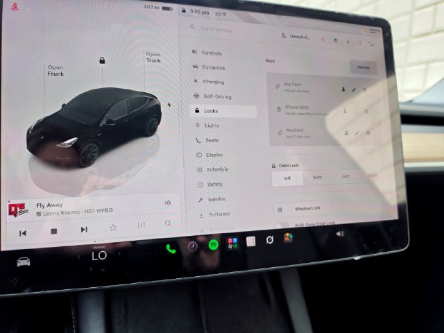 Used 2023 Tesla Model Y Long Range AWD/4WD image 40