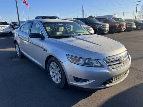 Used 2011 Ford Taurus SE image 3