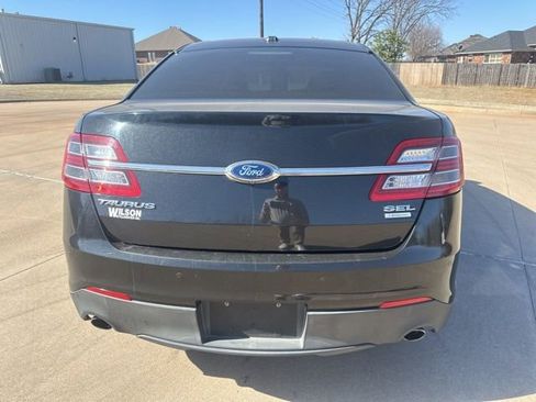 Used 2015 Ford Taurus SEL w/ Equipment Group 201A image 4