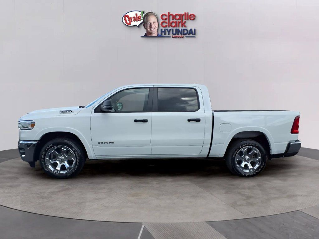 Used 2026 RAM 1500 Big Horn AWD/4WD image 2
