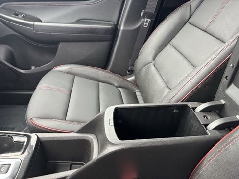 Used 2025 Chevrolet TrailBlazer RS image 25