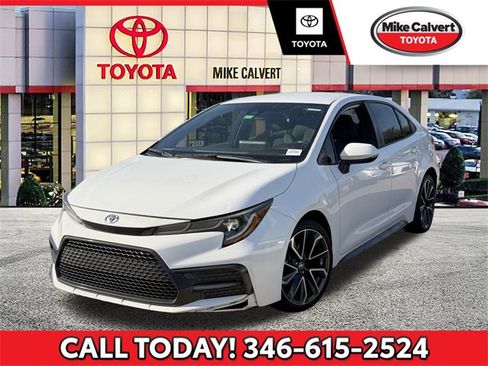 Used 2020 Toyota Corolla SE image 1