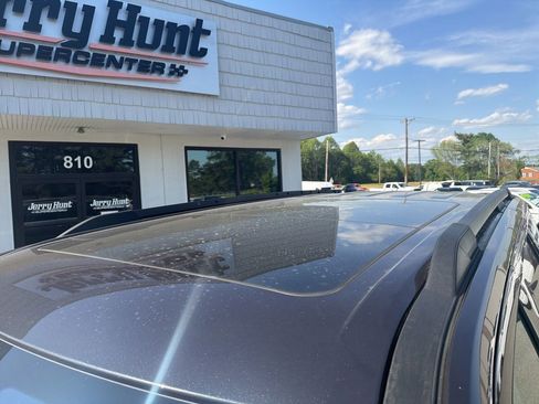 Used 2025 Ford Expedition Active image 12