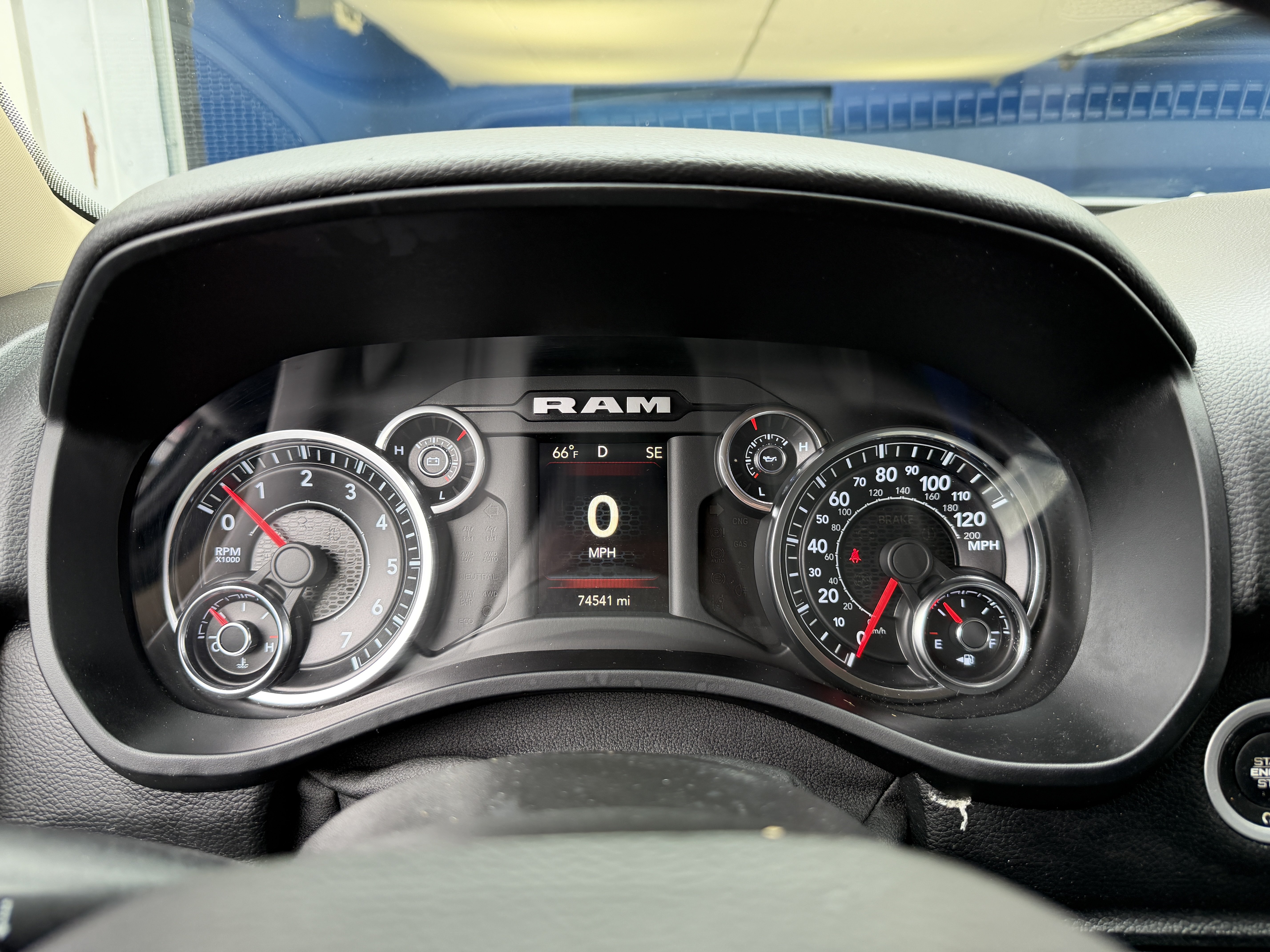 Used 2020 RAM 1500 Big Horn AWD/4WD image 15