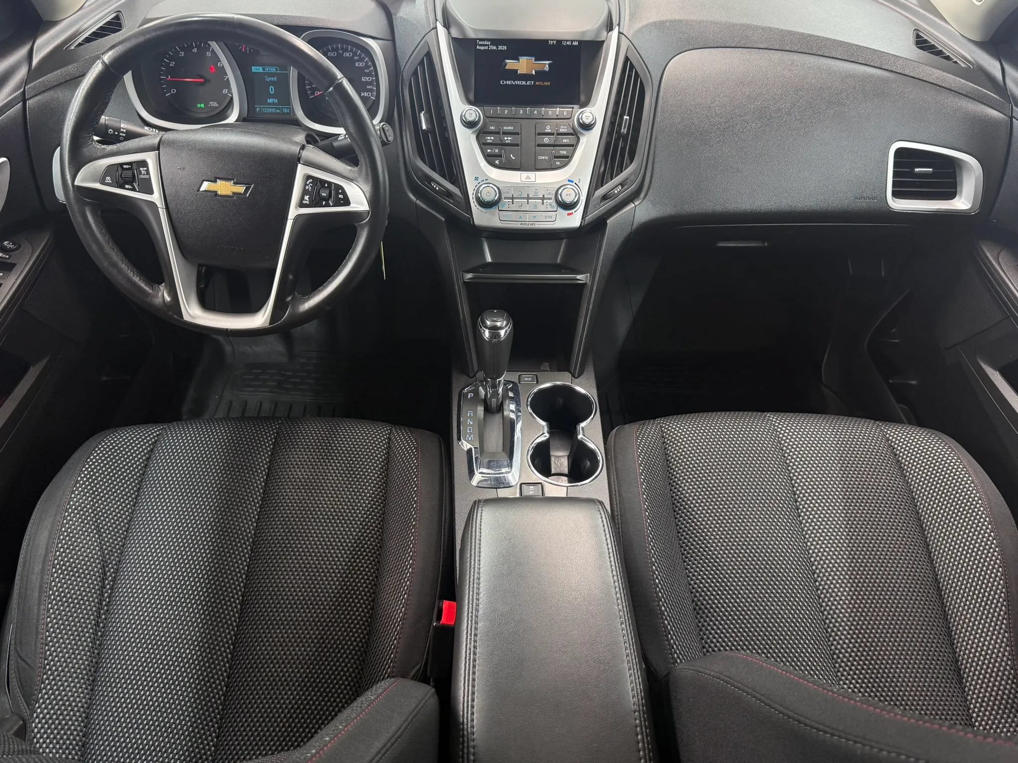 Used 2017 Chevrolet Equinox LT w/ Convenience Package FWD image 17