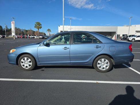 Used 2004 Toyota Camry LE image 3