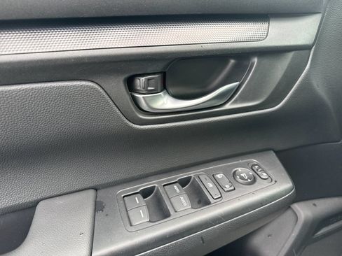 Used 2024 Honda CR-V EX image 11