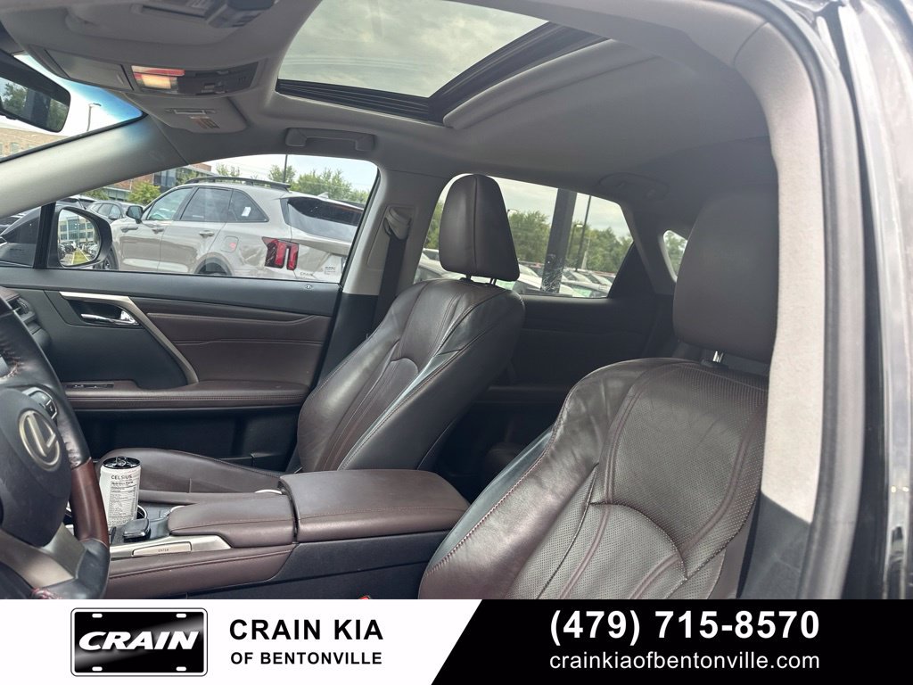 Used 2017 Lexus RX 350 FWD w/ Premium Package image 4