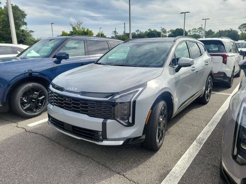 New 2027 Kia Sportage SX FWD image 3