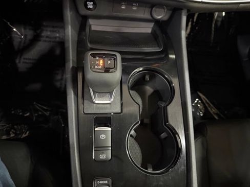 Certified 2025 Nissan Rogue SV w/ SV Premium Package FWD image 23