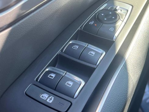 New 2025 Kia Sorento S w/ Panoramic Sunroof Package image 61