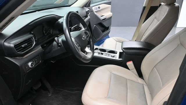 Used 2021 Ford Explorer Limited AWD/4WD image 18