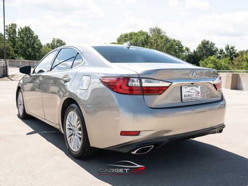 Used 2016 Lexus ES 350 w/ Accessory Package image 5